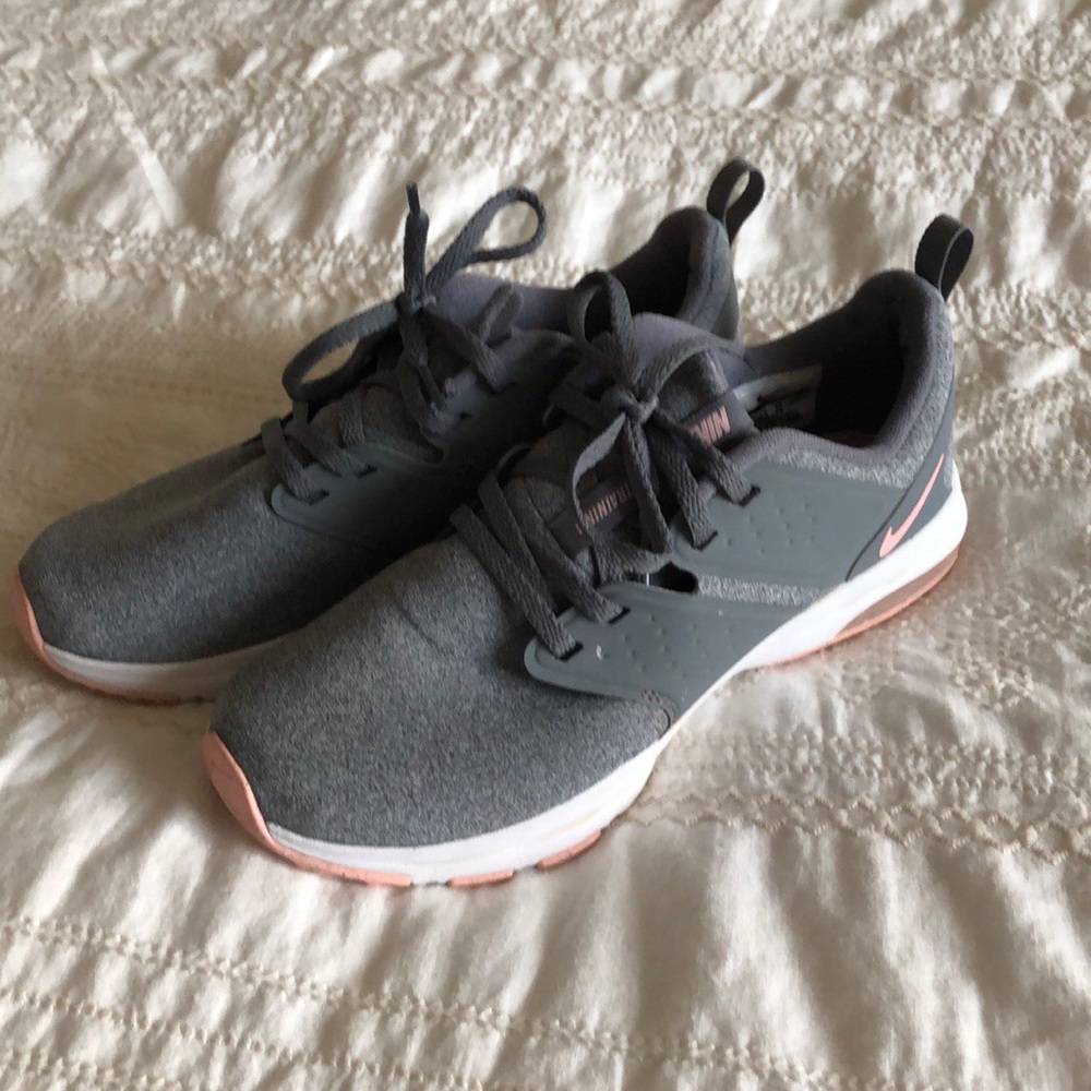 Nike Womens Air Bella
